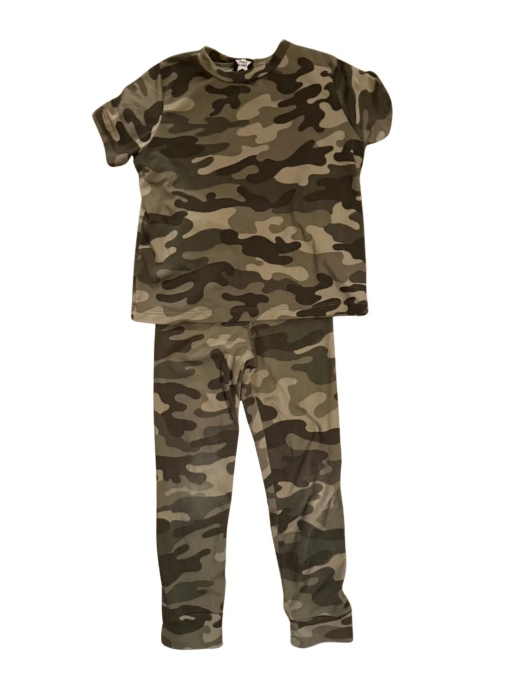 Pixielane Boys camo Pajama Set size 4